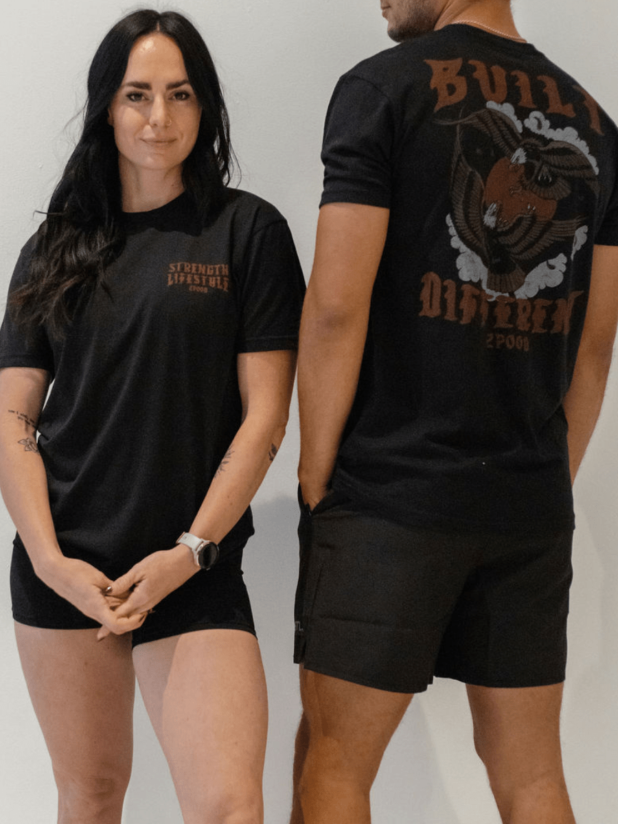 Built Different T-Shirt kaufen - 2POOD T-Shirts - Fitness Onlineshop