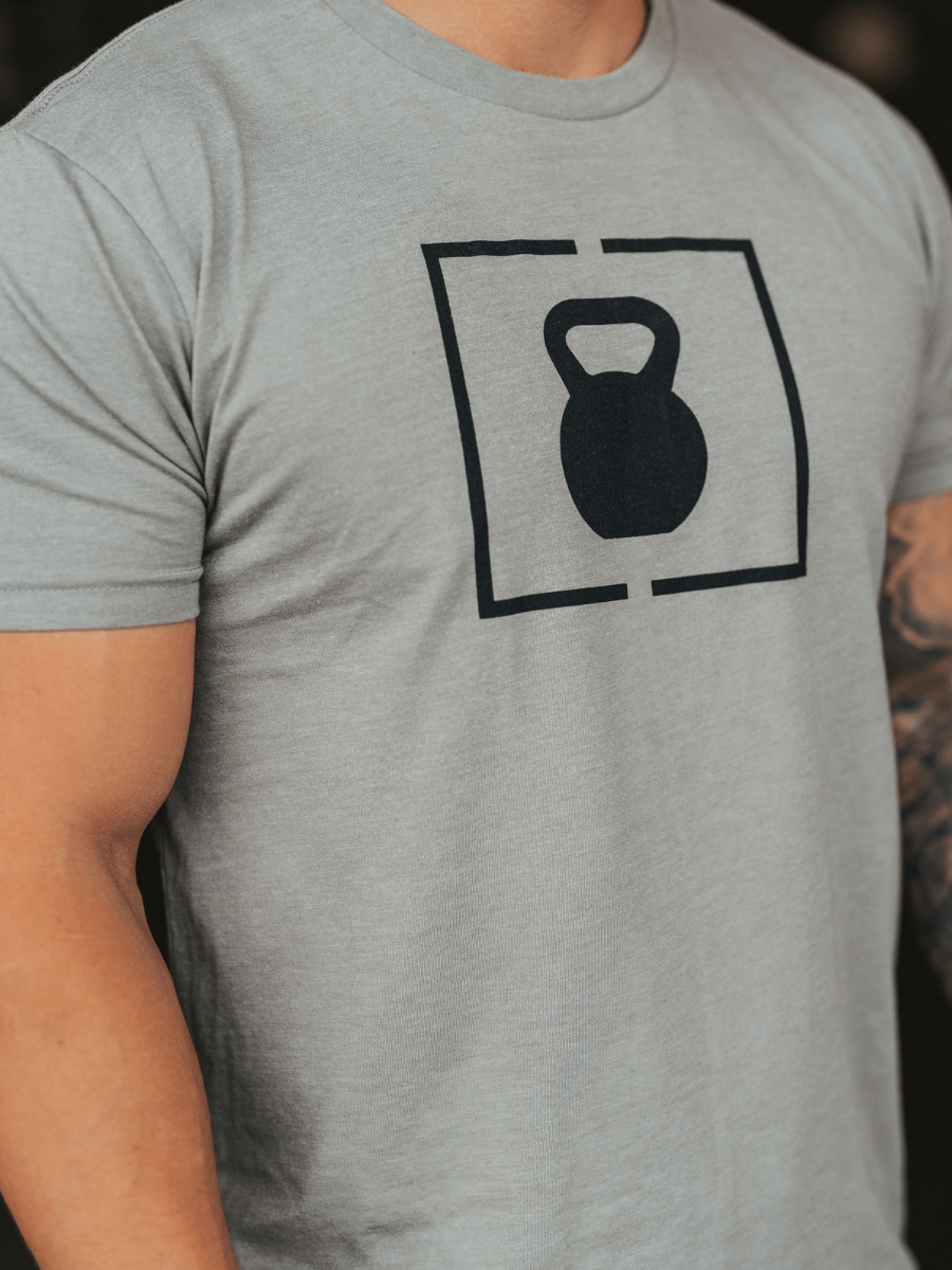 Grey Kettlebell Patch T-Shirt kaufen - 2POOD T-Shirts - Fitness Onlineshop