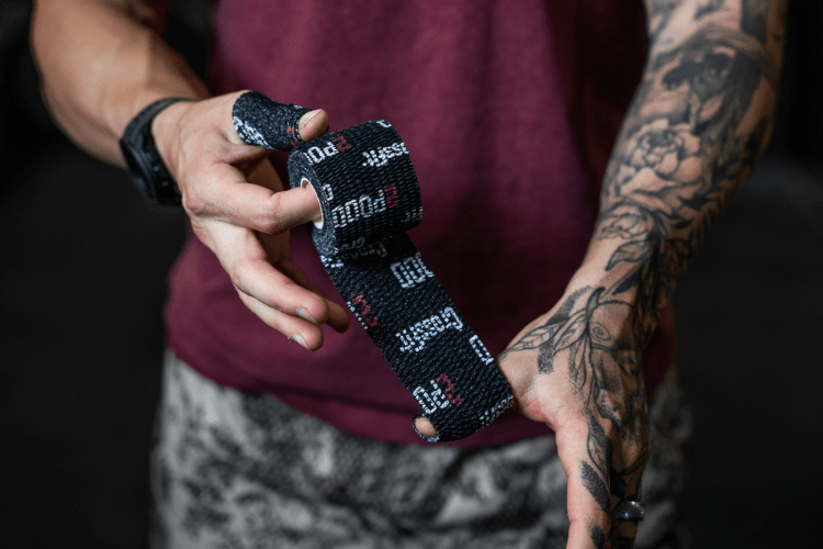 Weightlifting Tape CrossFit Black kaufen - 2POOD Weightlifting tape - Fitness Onlineshop