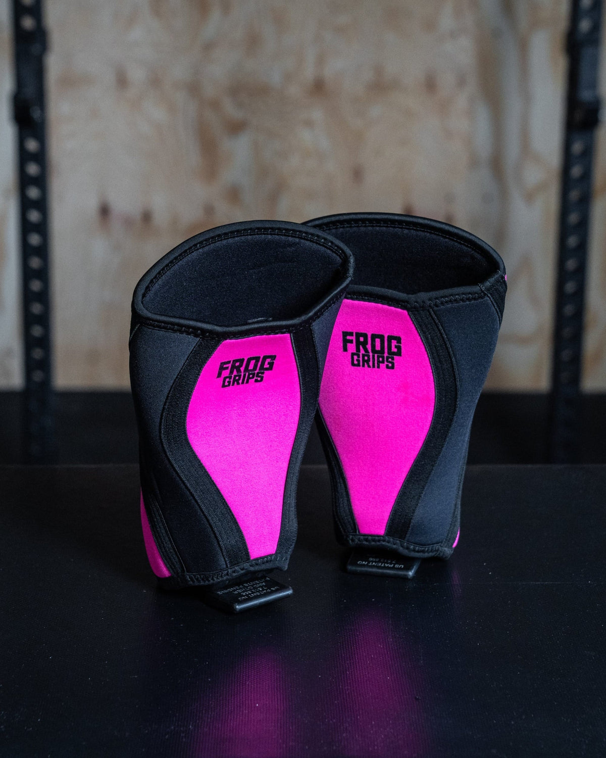 Frog Reversible Knee Sleeves (Kniebandagen Paar) kaufen - Frog Grips Kniebandagen - Fitness Onlineshop