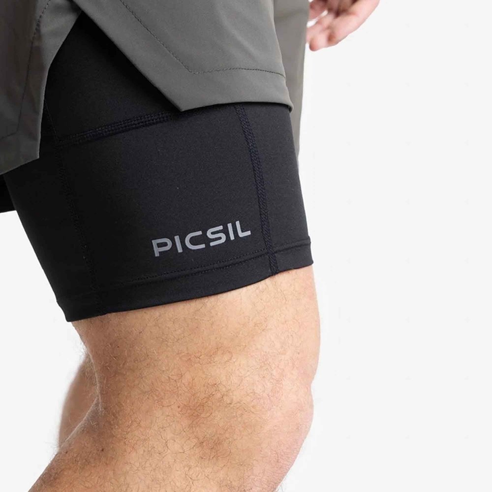 PicSil 2-in-1 Compression Shorts Man 0.1 (Kurze Kompressionshose) Olivegrün kaufen bei haghpowered.com