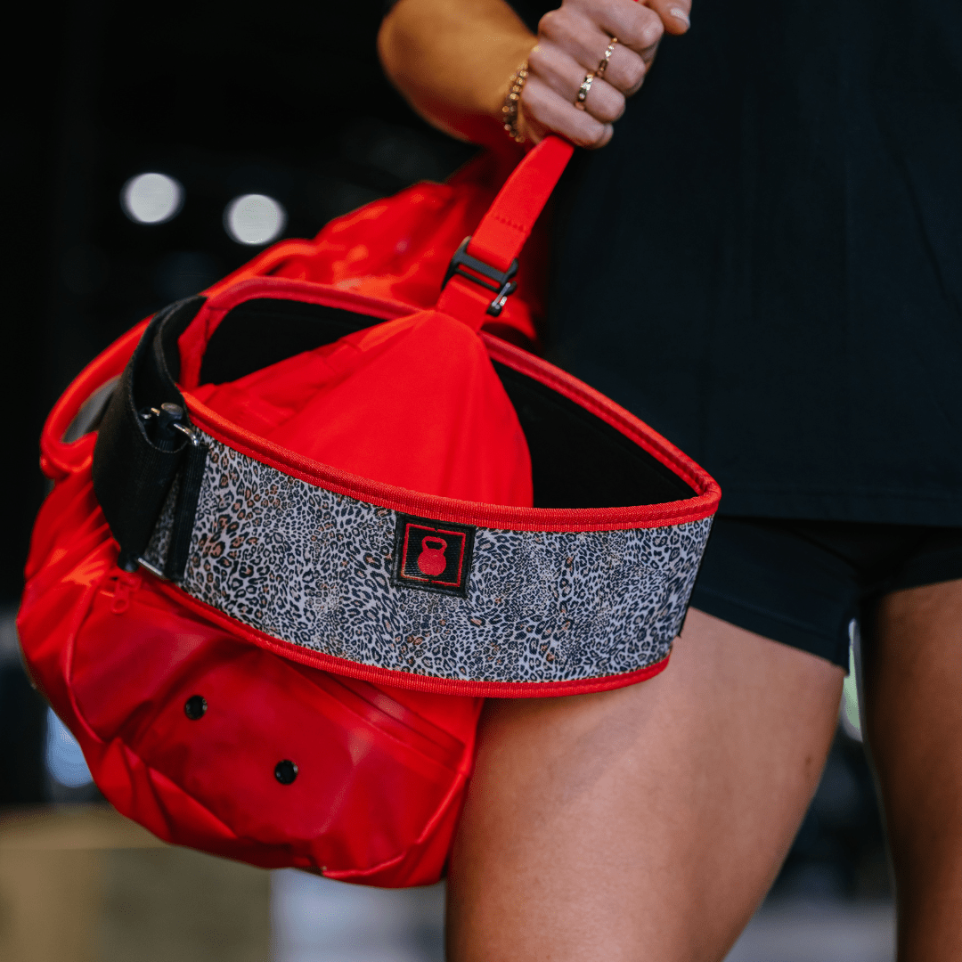 Hot Pursuit by Sydney Wells 4" Weightlifting Belt kaufen - RK Industries Official Lifting Belts of USAW - Fitness Onlineshop