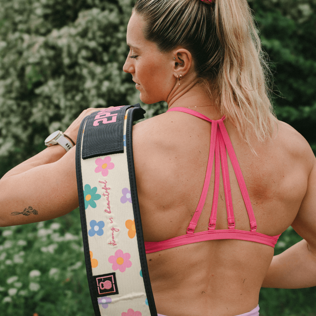 Strong Is Beautiful by Aimee Cringle 4" Weightlifting Belt kaufen - RK Industries Official Lifting Belts of USAW - Fitness Onlineshop