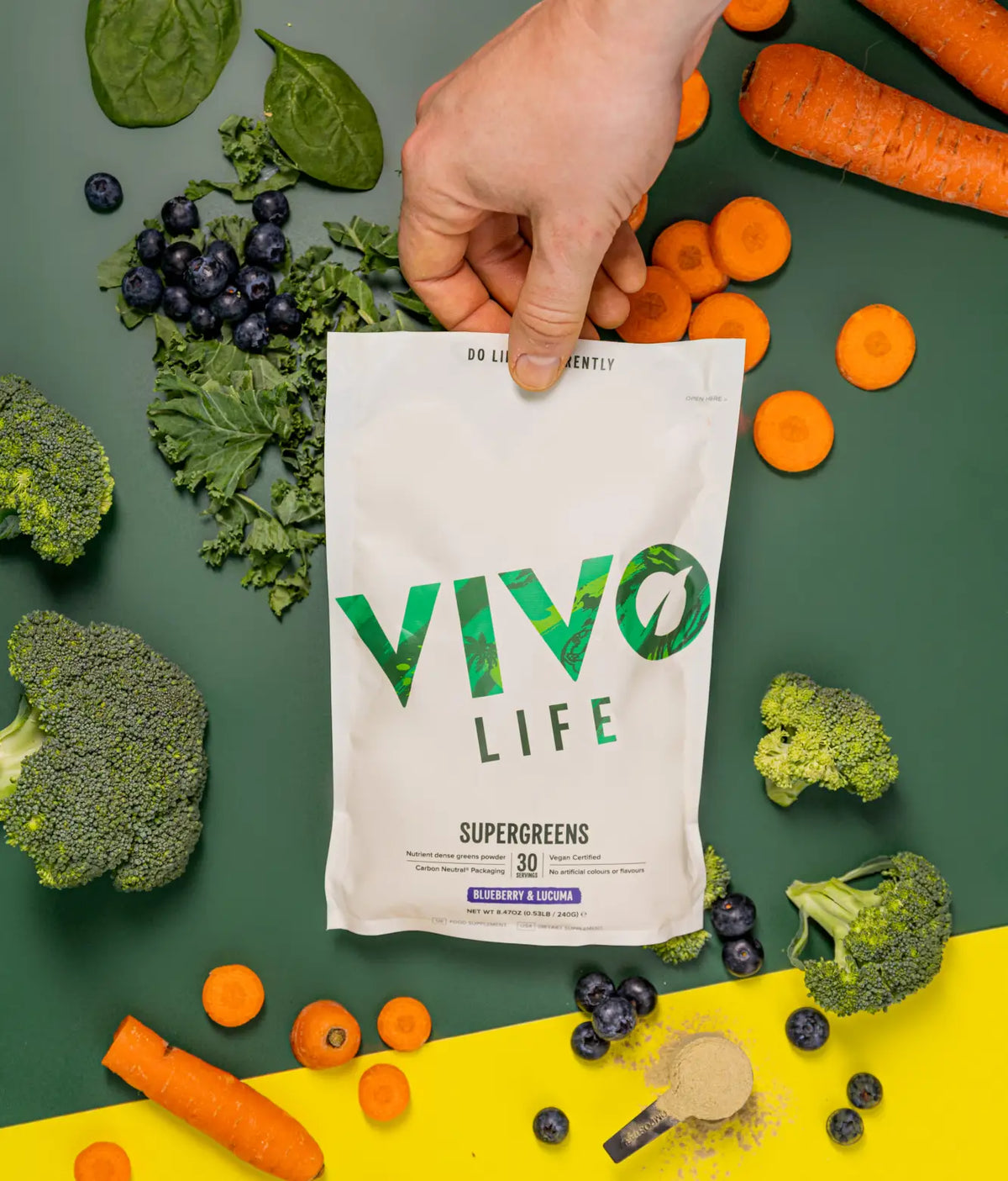 Thrive Supergreens Blueberry & Lucuma / 240 g kaufen - Vivo Life Greens Pulver - Fitness Onlineshop