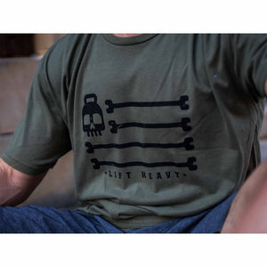 2POOD Lift Heavy Flag T-Shirt Olivegrün kaufen bei haghpowered.com