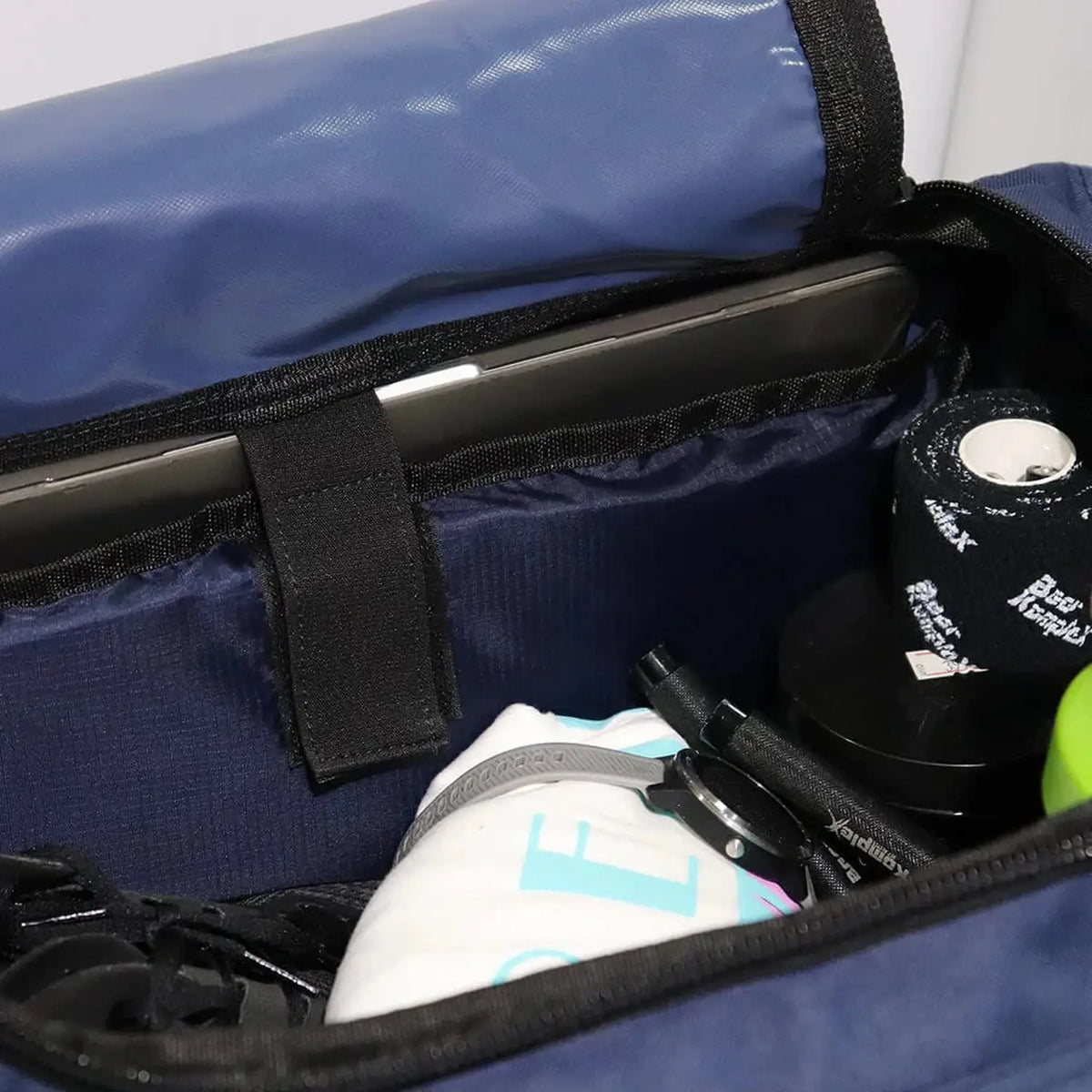 Bear KompleX Commuter Duffle Bag (30L) Blau kaufen bei haghpowered.com