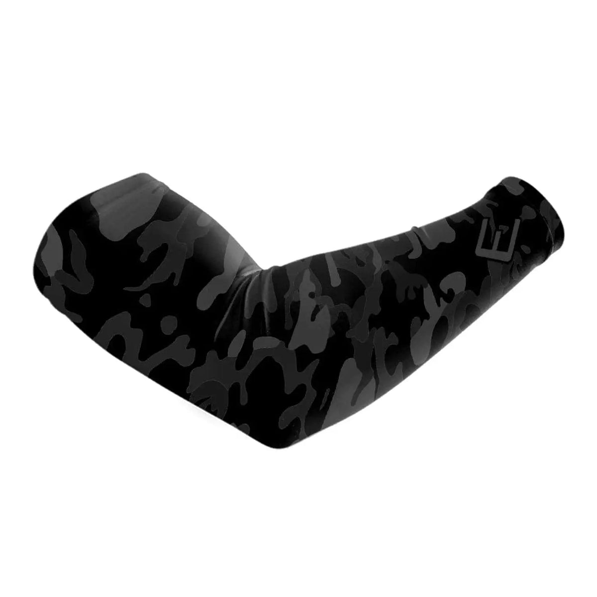 Elite Athletic Gear Blackout Camo Arm Sleeve kaufen bei haghpowered.com