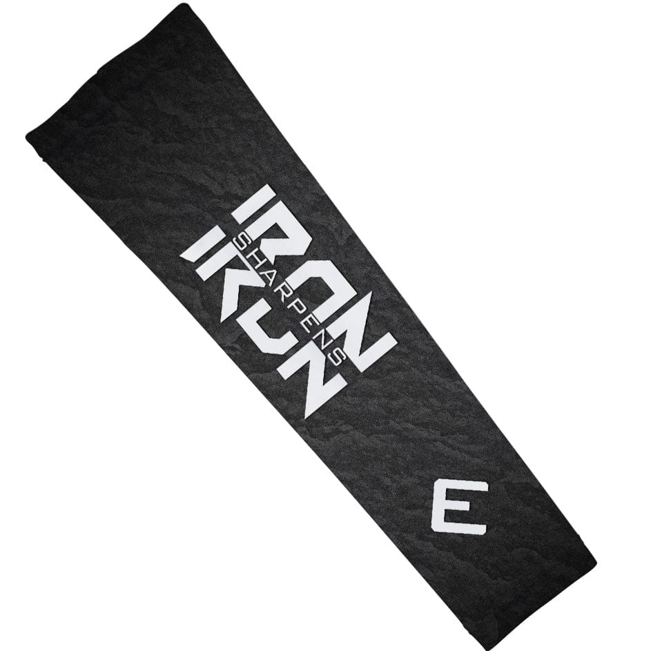 Elite Athletic Gear Iron Sharpens Iron Arm Sleeve kaufen bei haghpowered.com