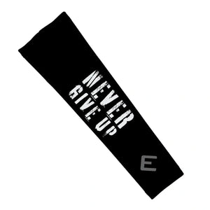 Elite Athletic Gear Never Give Up Arm Sleeve kaufen bei haghpowered.com