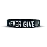 Elite Athletic Gear NEVER GIVE UP Wristband XL (9") kaufen bei haghpowered.com