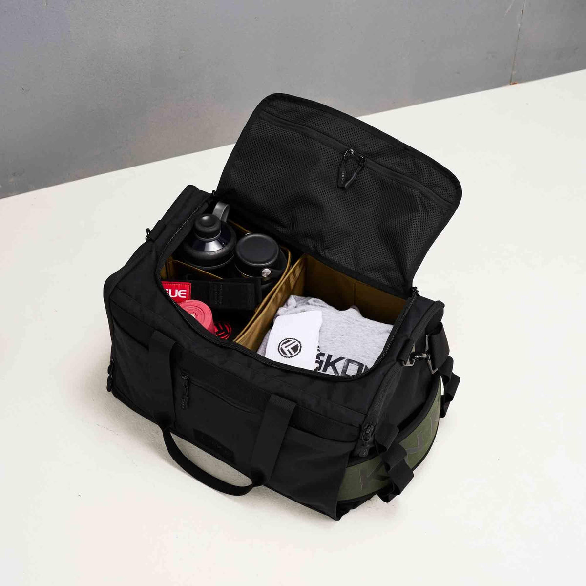 King Kong Bags King Kong CORE35 Dufflebag (35L) Schwarz kaufen bei haghpowered.com