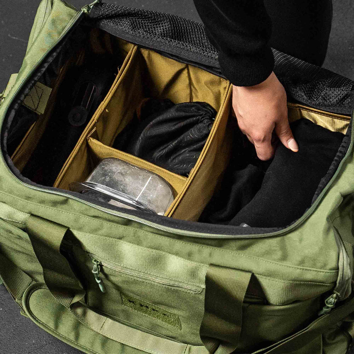 King Kong Bags King Kong Duffle Divider (Sporttaschen-Organiser) Sand kaufen bei haghpowered.com