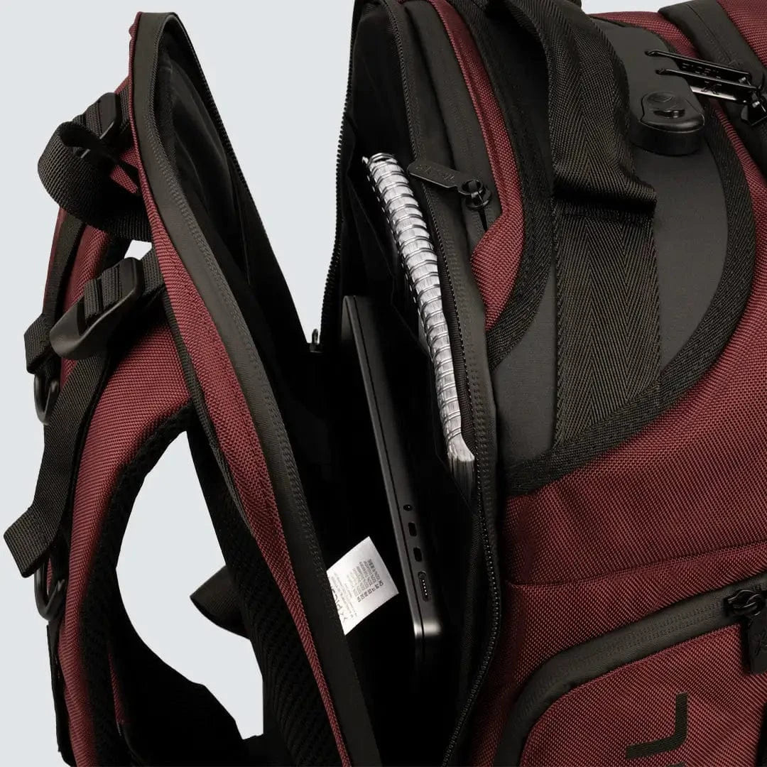 Maverick Tactical Backpack 40L (2. Generation) kaufen -  PicSil Rucksäcke  - Fitness Onlineshop