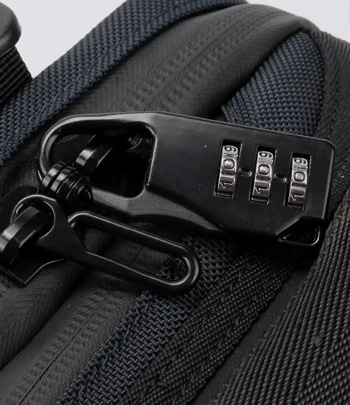 Maverick Tactical Backpack 40L (2. Generation) kaufen -  PicSil Rucksäcke  - Fitness Onlineshop