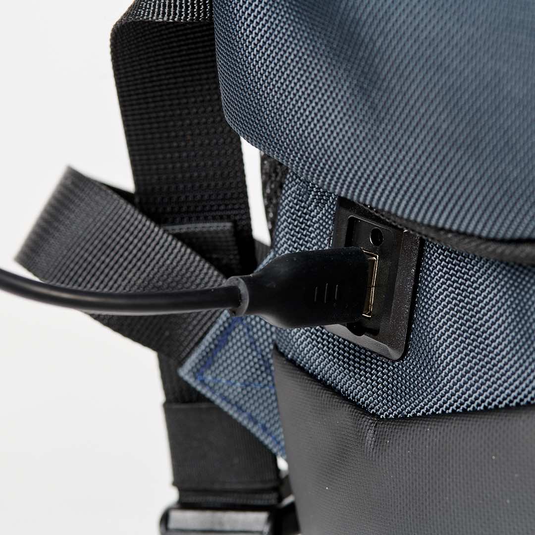 PicSil Tactical Backpack 2.0 (40L) Dunkelblau kaufen bei haghpowered.com