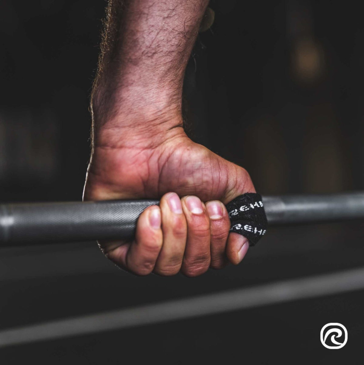 Rehband RX Athletic Power-Wrap 38 mm x 3 Rollen (Gewichtheberband) Schwarz kaufen bei haghpowered.com
