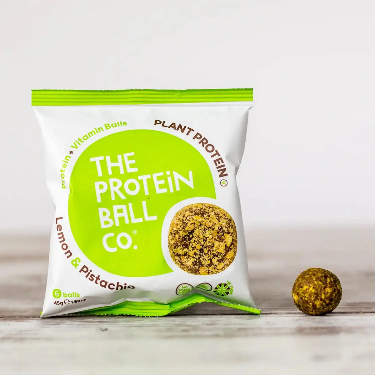 The Protein Ball Co Vegan Protein Balls 45 g Lemon & Pistachio kaufen bei haghpowered.com
